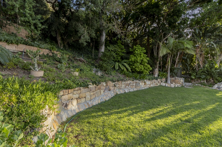 6 Bedroom Property for Sale in Gordons Bay Village Western Cape
